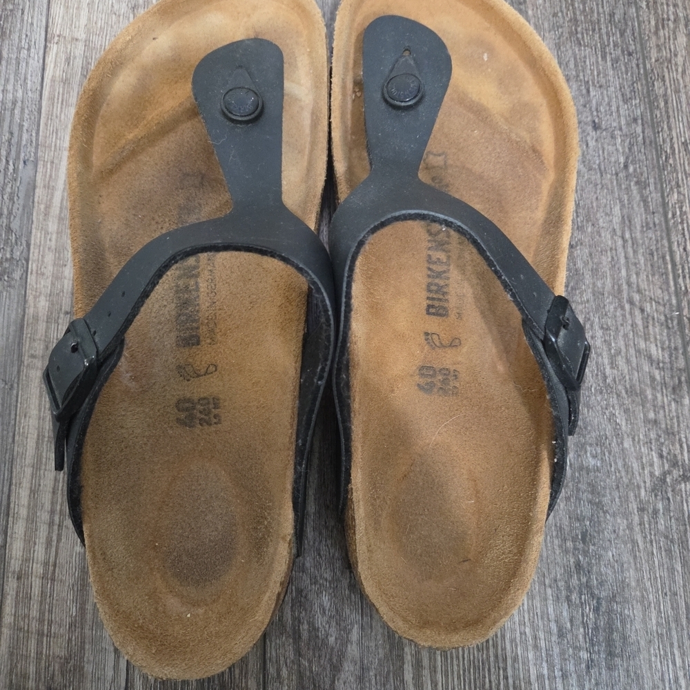 Birkenstock Gizeh Size W9 M7 Black Sandal - Picture 6 of 8